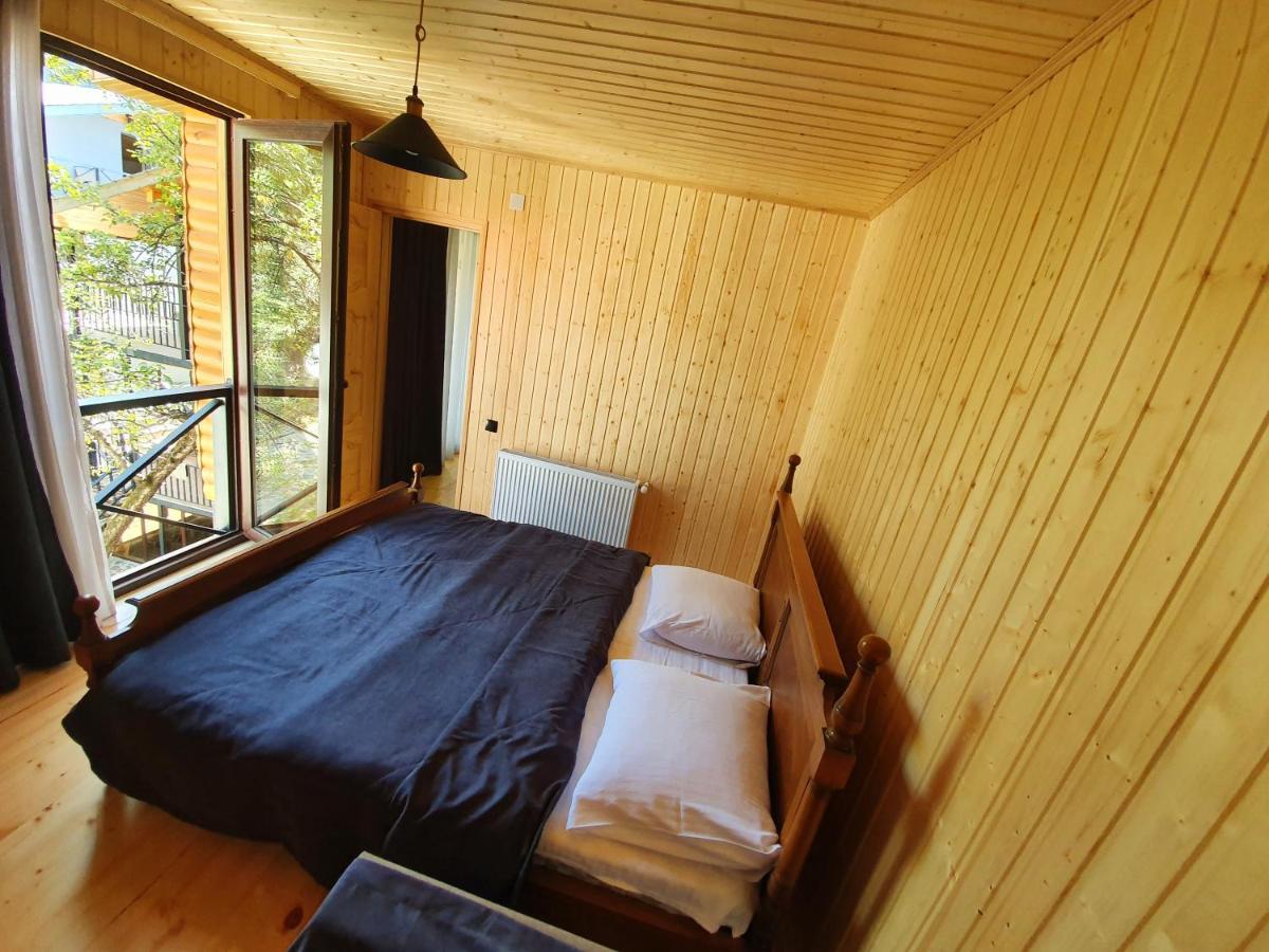 Nino Ratiani'S Guesthouse Mestia Luaran gambar