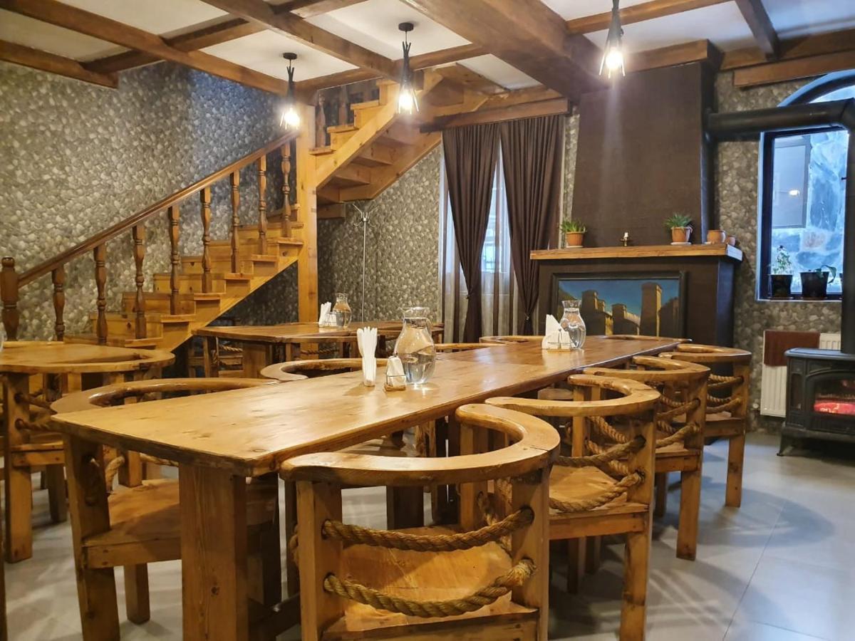 Nino Ratiani'S Guesthouse Mestia Luaran gambar