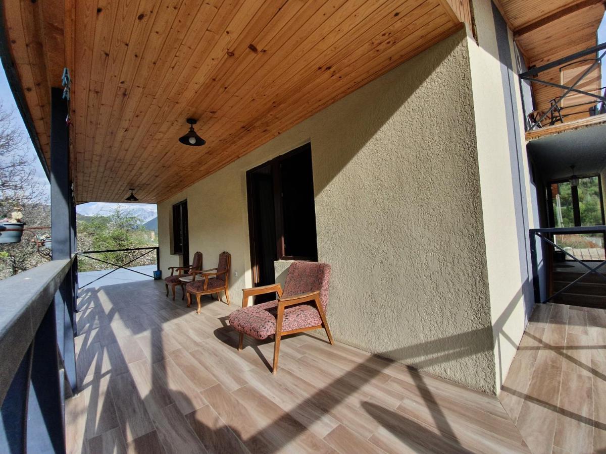 Nino Ratiani'S Guesthouse Mestia Luaran gambar